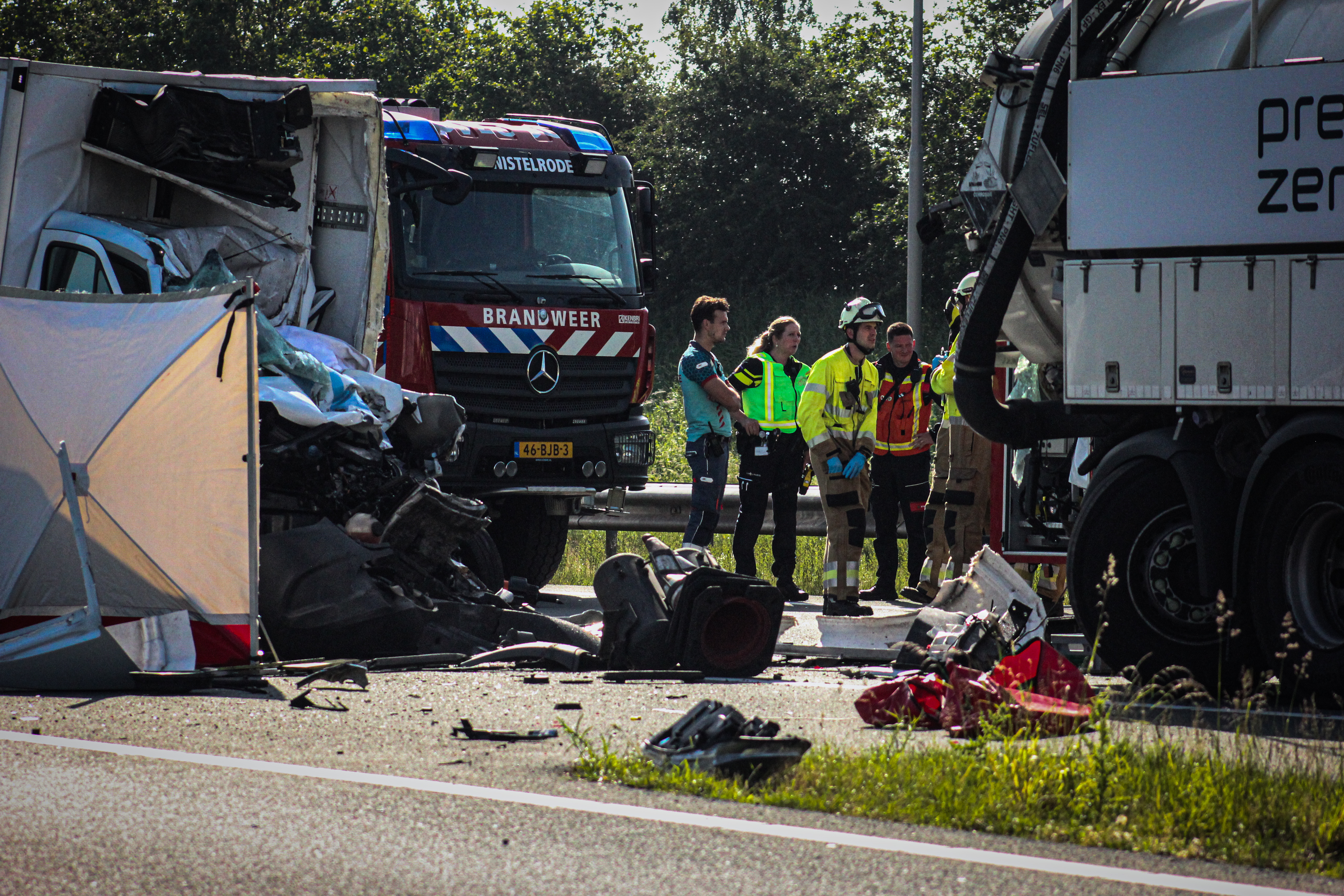 Chaffeur (man) uit Tilburg komt om het leven bij een ongeval op A59 bij Heesch